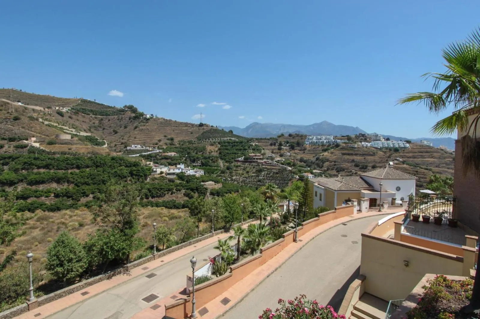 Appartement Apartamento Altos De Tamango Con Vistas Y Pisicina Nerja Espagne