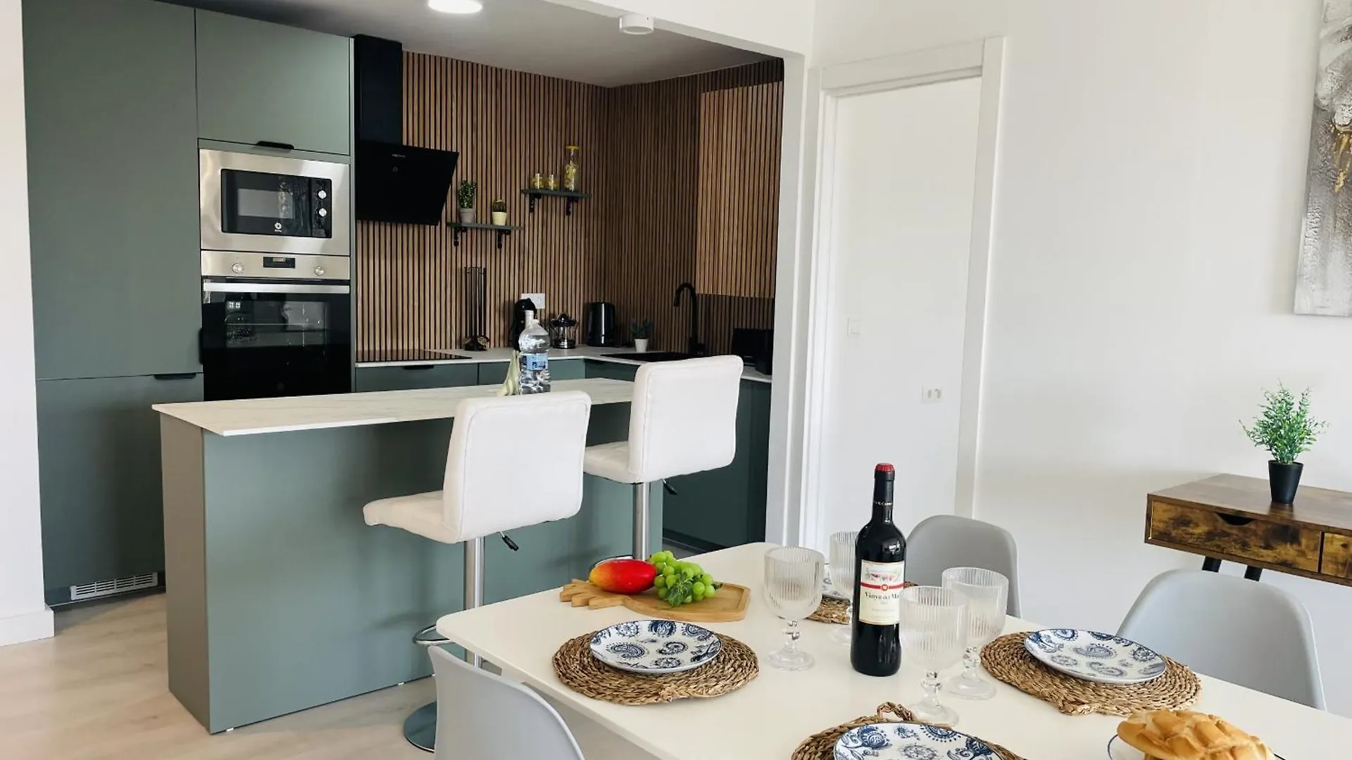 Apartamento Altos De Tamango Con Vistas Y Pisicina Nerja 0*,