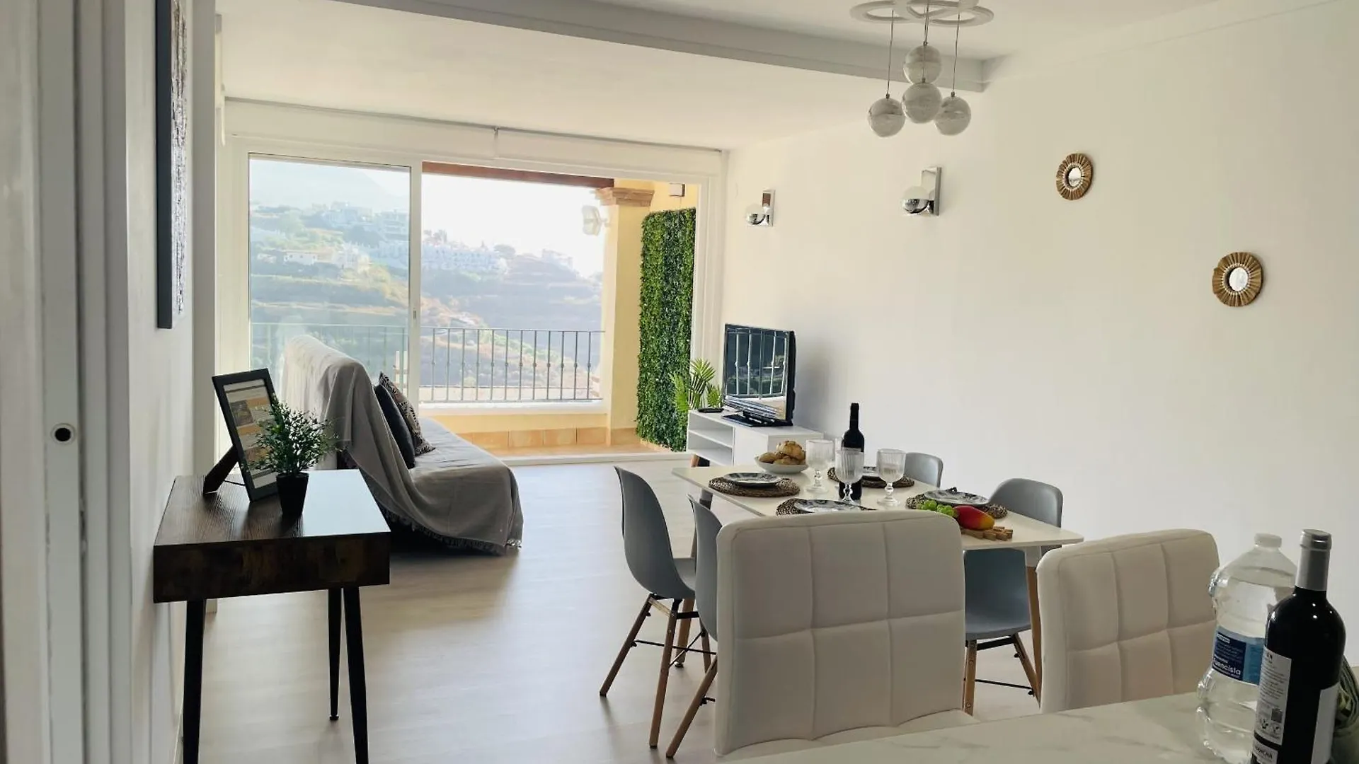Apartamento Altos De Tamango Con Vistas Y Pisicina Nerja Appartement