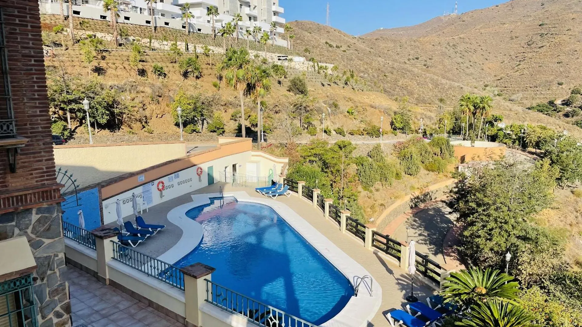 Apartamento Altos De Tamango Con Vistas Y Pisicina Nerja 0*,
